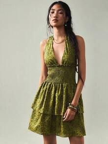 SoleilVie Gaun Pendek Wanita Tanpa Lengan Model Halter Warna Hijau Army, Model A-Line, Terbuat dari Kain Tenun dengan Detail Kerutan dan Hem Berlapis - Hijau Tentara - View 7