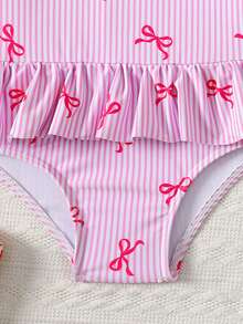 SHEIN 女婴蝴蝶结发带泳衣、女婴泳衣、蝴蝶结荷叶边泳衣、女婴服装、女婴荷叶边袖泳衣、女婴度假套装、2T 女婴泳衣、女婴拉链泳衣、女婴长袖泳衣、女婴防晒泳衣、幼儿女童长袖泳衣、幼儿防晒泳衣、女童碎花泳衣、幼儿全包泳衣、幼儿夏季套装、婴儿沙滩套装、热带风情女婴泳衣、长袖婴儿泳衣、亲子泳装 - 粉色 - 查看 10