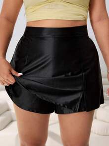 SHEIN EZwear 春夏新款缎面光泽高弹针织黑色加大码短裤，适合休闲外出、派对、音乐节、返校、毕业典礼、通勤、度假、街头穿搭、婚礼、逛店、城市漫步等多种场合。 - 黑色 - 查看 7
