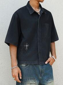 Manfinity EMRG Men's Casual Street Style Embroidered Loose Denim Short Sleeve Shirt - Black - View 7