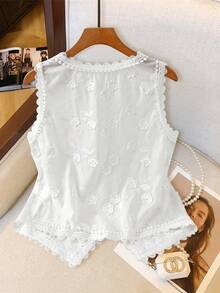 Easowa Curve 大尺碼女款夏季白色優雅絲滑婚禮賓客刺繡蕾絲V領無袖上衣，波希米亞風鏤空上衣休閒辦公收腰背心 - 白色 - 查看 2