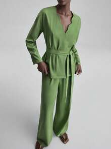 Ontre Women's Olive Green Linen Fabric Fitted Silhouette Dropped Shoulder Long Sleeve Waist Pleated Modern Elegant Wedding Guest Outfit, Minimalist Romantic French Luxe Urban Chic Business Casual Office Wear, Low-Key Old Money Vibe High-End City Commute High-Quality Airport Cruise Middle East Festival Essential Versatile Seasonal Bridal Series Blouse - Green - View 2