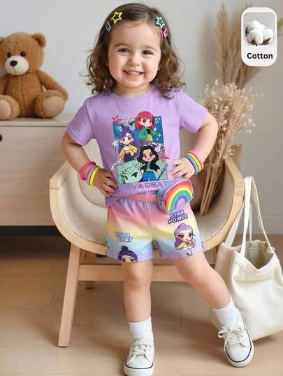  SHEIN Baby Girl Casual Chic Street Fashion Cartoon Girl Band Graphic Round Neck Short Sleeve T-Shirt And Shorts Set, Suitable For Spring/Summer
