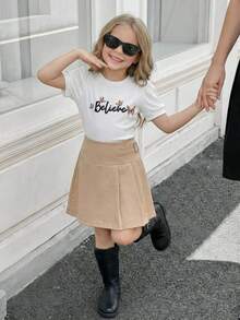 少女甜美可爱清新优雅英文字母蝴蝶印花短袖白色上衣，搭配褶皱水钻装饰腰带杏色半身裙休闲T恤套装 - 白色 - 查看 1