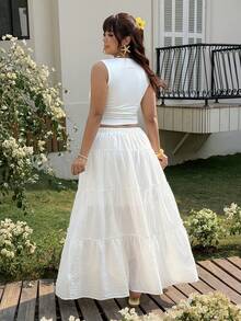 GalTyme Bộ đồ 2 món cỡ lớn dành cho kỳ nghỉ hè: Áo croptop màu trơn và chân váy xếp ly. - trắng - Xem 2