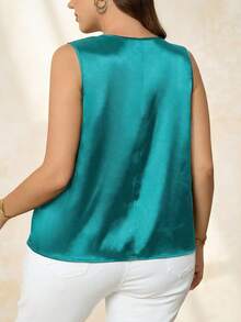 Chikora Plus Size Fashionable Elegant Mesh Patchwork Sleeveless Tank Top, Summer Tops - Green - View 2