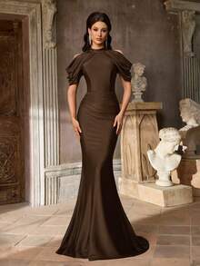 Aureia 优雅简约的巧克力棕色针织立领荷叶边连衣裙，适合时尚庆典、晚宴、商务活动、舞会、下午茶、鸡尾酒会、婚礼宾客着装、伴娘礼服等场合。 - 巧克力棕 - 查看 1