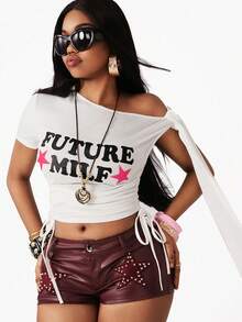 Coolane Camiseta gráfica blanca con cuello asimétrico, estilo Y2K, para mujer, adecuada para primavera/verano, streetwear, vacaciones, casual, graduación, salir, conciertos - Blanco - Ver 5
