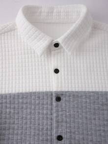 Manfinity CasualCool Bộ đồ nam thường ngày gồm áo sơ mi ngắn tay cài cúc phía trước và quần short, phối màu tương phản. - Nhiều màu - Xem 4