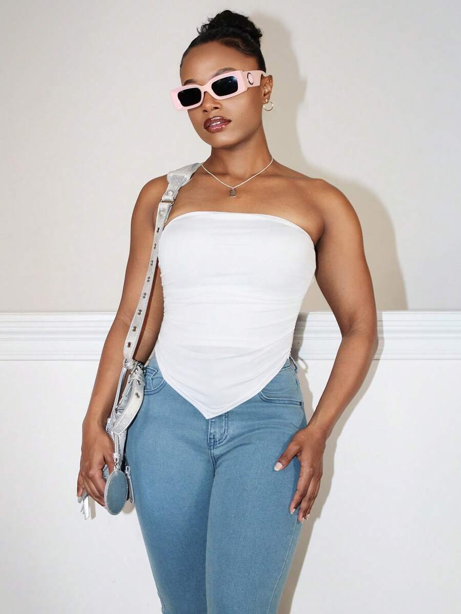 Steph T 不对称下摆露肩上衣，女士休闲不对称，褶皱露肩修身白色纯色女士上衣，春夏，休闲日常穿着 - 白色 - 查看 1