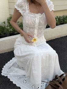 DAZY 女士两件套：白色荷叶边花瓣袖露脐上衣和休闲A字裙，适合复活节派对和夏季假期穿着。 - 白色 - 查看 6