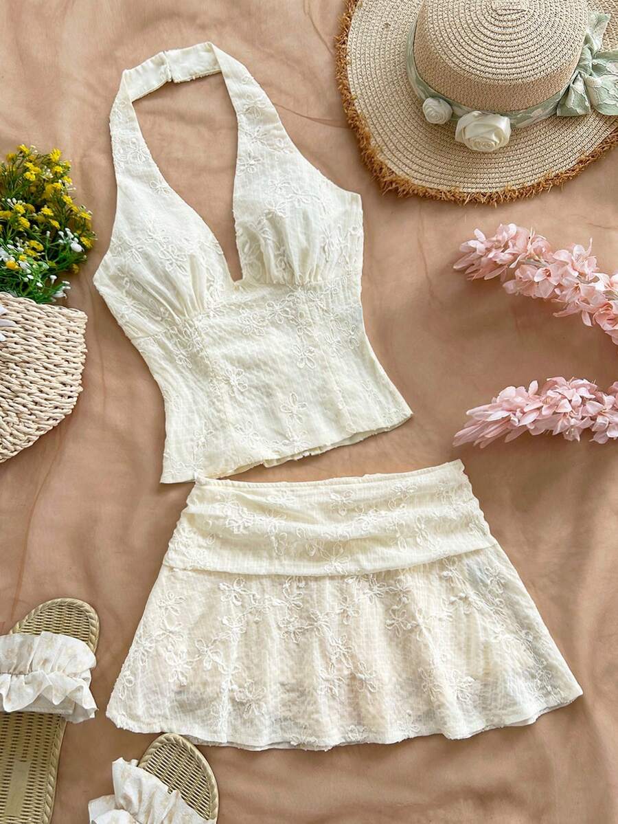 Soleia Women's Floral Embroidery Halter Neck Vacation Camisole - White - View 1