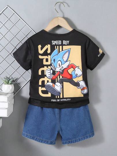 Young BoyCasual Street Chic Cute Running Cat Print T-Shirt Paired With Denim Shorts, Suitable For Daily Casual Outings And Vacations