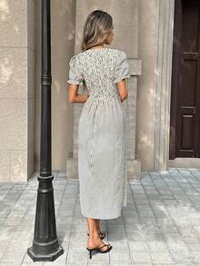 Pariaura 女士复古条纹纹理V领收腰中长连衣裙，花瓣袖，法式乡村风格 - 黑色 - 查看 2