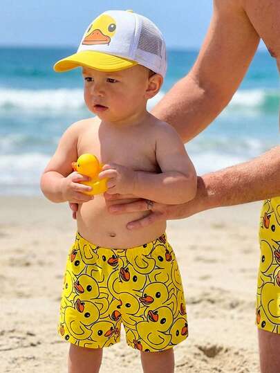 SHEIN Baby Boy Cute Duck Print Swim Trunks, Suitable For Beach, Swimming, Surfing, Sun Protection