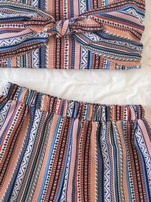 SHEIN Bộ đồ đi nghỉ mát 2 món cho bé gái tuổi teen: áo ống và quần short. - Nhiều màu - Xem 3