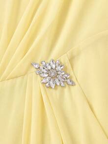 Ellevyn Bộ áo khoác và váy màu trơn thanh lịch dành cho người có vóc dáng đầy đặn, phù hợp cho các bữa tiệc. - Vàng nhạt - Xem 10