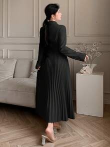 DAZY Spring/Autumn Asymmetric Hem Pleated Dress With Blazer Jacket, Elegant Fitted Midi Dress For Commuting - Black - View 4