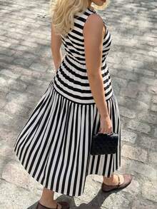 Dripcurv Plus Size Women's Spring Black And White Striped Knit Long Dress,Summer Dresses,Summer Holiday Outfits,Elegant Ceremony Dresses - Black and White - View 3