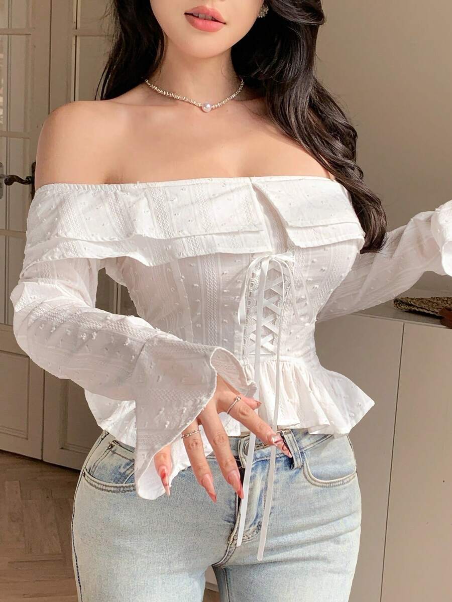 DAZY 女士优雅纹理露肩荷叶边系带喇叭袖衬衫，春季 - 米色 - 查看 1