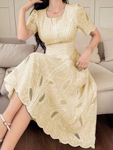 DAZY 女士优雅花卉蕾丝圆领花瓣袖中长连衣裙，夏季吊带裙 - 杏色 - 查看 4