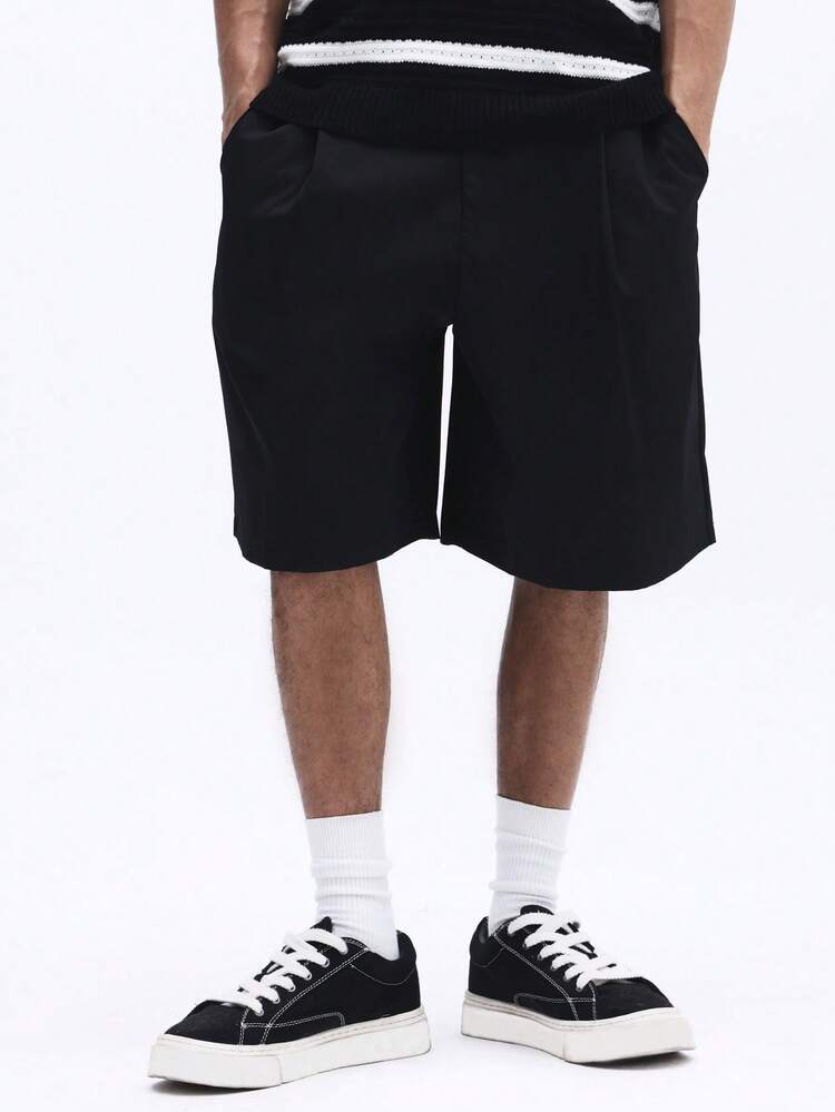 SUMWON Men Tailored Black Knee Length Regular Fit Casual Shorts With Side Pockets Elastic Waistband Comfort