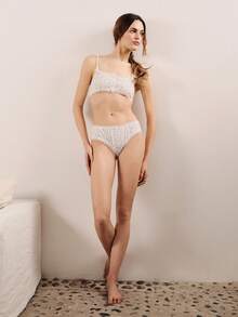 lacRébo 白色碎花内衣套装，饰以蓝色小花，纽扣式文胸和配套内裤，可爱风格 - 白色 - 查看 5