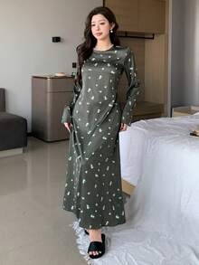 DAZY 迷人花卉印花缎面长腰带束腰女士睡裙 - 綠色 - 查看 6