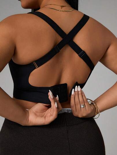 Rhythm Era Plus Size Women's Minimalist Solid Color Criss-Cross Backless Sports Bra, Summer