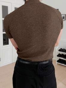 DAZY 男士字母刺绣插肩袖修身T恤，夏季款 - 棕色 - 查看 2