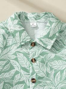 Souflis Souflis 2件套幼儿男童（4-7岁）法式夏季热带植物印花衬衫+纯绿色短裤，时尚休闲套装，适合度假、外出等多种场合。 - 彩色 - 查看 4