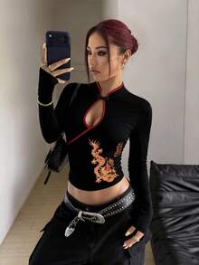 StreetHx 女士秋冬杏色新款中国风纽扣装饰龙纹印花修身舒适街头风Y2K复古2000年代风格立领长袖T恤 - 黑色 - 查看 4