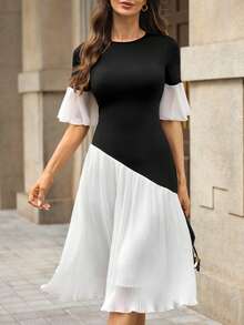 Editum 女士优雅撞色圆领荷叶边短袖拼接腰部褶皱雪纺连衣裙，精致旅行连衣裙、通勤连衣裙、约会连衣裙 - 黑與白 - 查看 5
