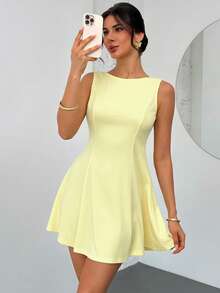 Firerie 女士优雅春夏新款简约露背短裙，适合日常通勤穿着 - 淡黃色 - 查看 2