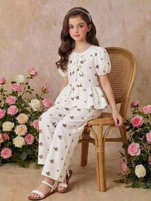 Bộ đồ đôi cho bé gái tuổi teen mùa xuân/hè, kiểu dáng thường ngày, thêu hoa nhí và hình bướm, áo tay ngắn viền bèo và quần ống đứng, màu mơ. - Màu be - Xem 4