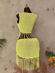 Sunspun Elegant Hollow-Out Fringed Sexy Crop Top & Skirt Set, Suitable For Beach Vacation - Yellow - View 2