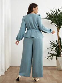 Modelyn Conjunto informal de 2 piezas de talla grande para mujer con blusa de manga farol plisada de cuello en V y pantalones de pierna ancha - Verde - Ver 2