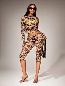 Radiana 两件套女士性感休闲豹纹撞色拼接装饰弹力针织套装，基础款长袖圆领T恤+高腰修身七分裤，豹纹休闲套装，休闲套装，七分裤套装，长袖套装，简约基础款套装，适合日常休闲外出、购物、聚会、俱乐部、夜店、嘉年华、派对、街头时尚、Y2K风格 - 彩色 - 查看 5