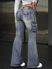 SHEIN ICON Quần jeans ống loe dáng rộng dành cho nữ cỡ lớn, có túi hộp, được giặt mài. - Rửa tối - Xem 2