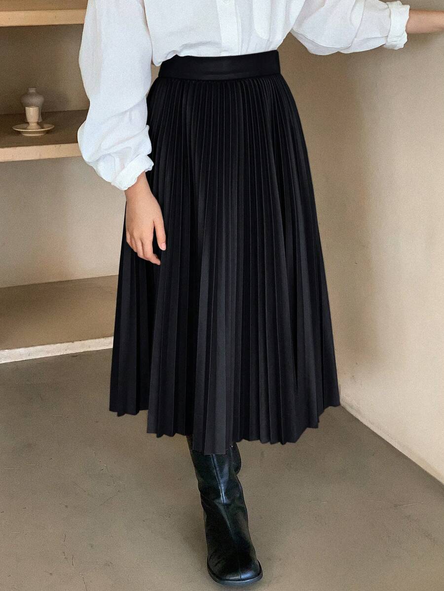DAZY Tween Girl Solid Color Pleated A-Line Skirt For Back To School, Autumn - Black - View 1