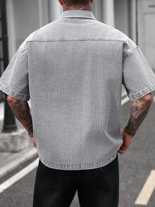 Manfinity EMRG Men's Casual Striped Loose Gray Denim Short Sleeve Shirt, Street Fashion - Grey - View 2