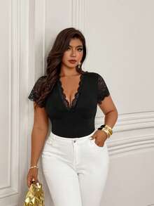 Femmeverse Bodysuit Lengan Pendek Seksi Motif Renda untuk Wanita Ukuran Plus - Hitam - View 4