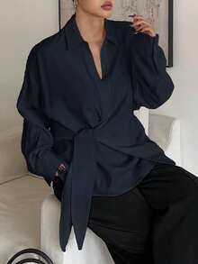 Dazy Plus Camisa blanca de manga larga con cuello vuelto, parte delantera semi-abierta, dobladillo con cordón, adecuada para primavera, otoño y verano para mujer talla grande - Azul Marino - Ver 3