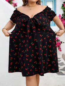 SHEIN CURVE+ Curve 尺码 US22 音乐节、海滨度假、波西米亚风女士春夏假日风格樱桃印花露肩短袖连衣裙，优雅度假装扮，女士休闲婚礼宾客连衣裙，太阳裙 - 黑色 - 查看 5