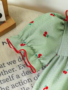 Genkimix Kids 女童睡衣套装，舒适时尚的樱桃印花荷叶边下摆，优雅短袖上衣和长裤两件套家居服 - 彩色 - 查看 5