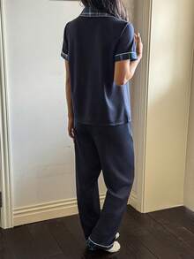 SHEIN 女士休闲针织格子印花纽扣装饰纯色翻领睡衣套装 - 藏蓝色 - 查看 2
