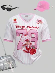 Strawberry Shortcake X SHEIN Áo thun ngắn tay cổ chữ V in chữ và dâu tây dành cho bé gái tuổi teen - Hồng - Xem 1