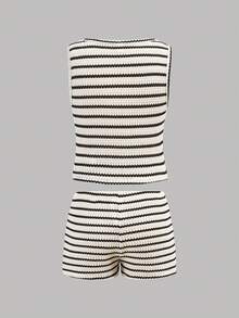 SHEIN Bộ đồ 2 món cho bé gái tuổi teen: áo tank top và quần short kẻ sọc đen trắng, trang phục thường ngày đa năng. - Đen và trắng - Xem 2