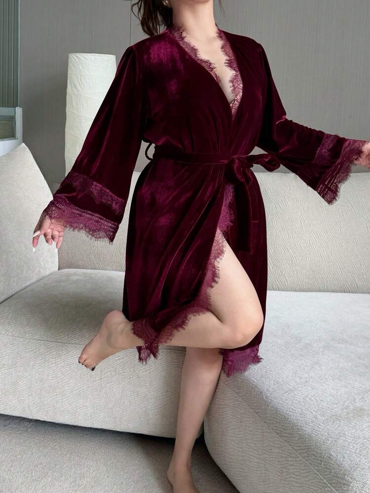 Dazy Plus Velvet Contrast Lace V-Neck Loose Tie-Up Elegant Long Plus Size Women Robe, Spring/Autumn