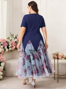 Reflora 大码女士优雅春夏连衣裙，V领短袖拼接喇叭下摆连衣裙 - 彩色 - 查看 3